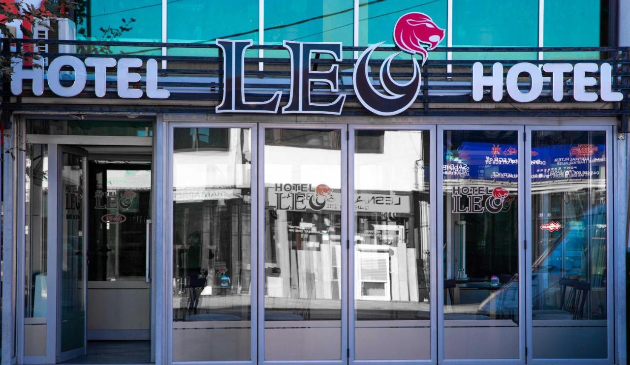 Hotel Leo Peje Extérieur photo